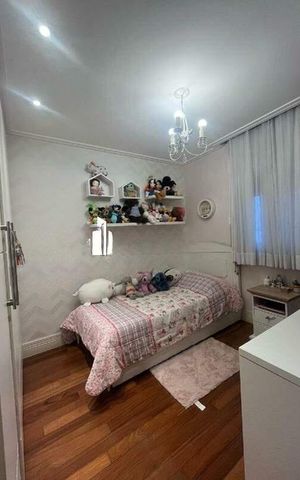 Apartamento à venda com 146m², 3 quartos e 3 vagas