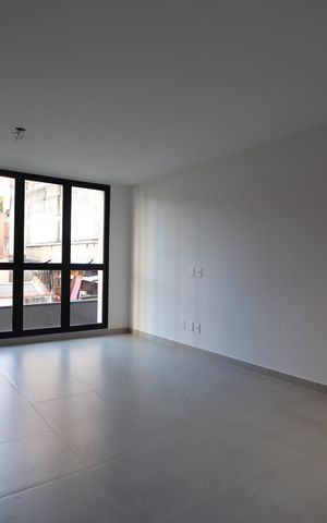 Casa de condomínio à venda com 170m², 3 quartos e 2 vagasSala