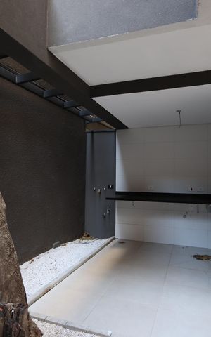 Casa de condomínio à venda com 170m², 3 quartos e 2 vagasÁrea de Serviço