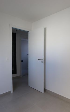 Casa de condomínio à venda com 170m², 3 quartos e 2 vagasQuarto 1
