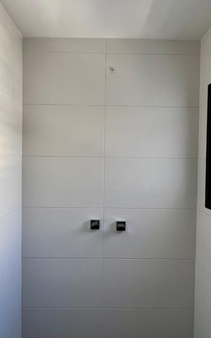 Casa à venda com 276m², 3 quartos e 2 vagas Casa à venda com 276m², 3 quartos e 2 vagasBanheiro da Suíte