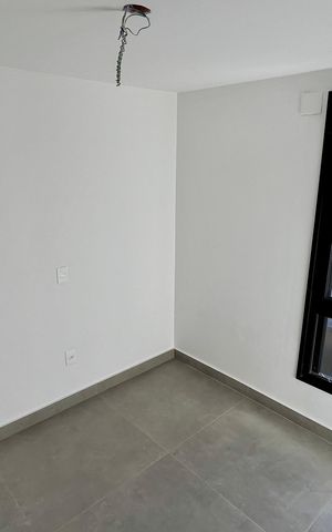 Casa à venda com 276m², 3 quartos e 2 vagas Casa à venda com 276m², 3 quartos e 2 vagasQuarto 2
