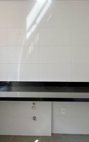 Casa à venda com 276m², 3 quartos e 2 vagas Casa à venda com 276m², 3 quartos e 2 vagasCozinha