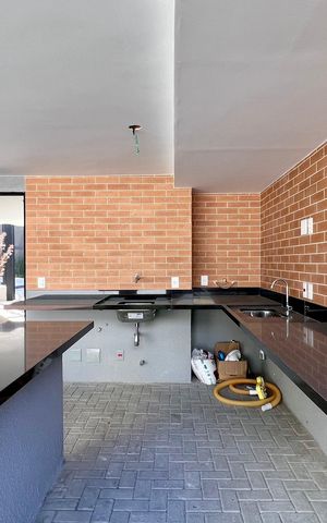 Casa à venda com 276m², 3 quartos e 2 vagas Casa à venda com 276m², 3 quartos e 2 vagasÁrea comum