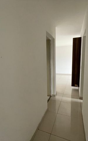 Apartamento para alugar com 70m², 3 quartos e 1 vaga Apartamento para alugar com 70m², 3 quartos e 1 vagaCorredor