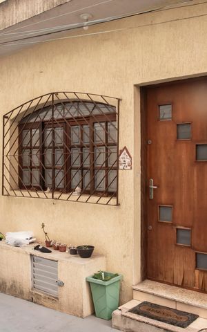 Casa à venda com 234m², 3 quartos e sem vagaFachada da casa