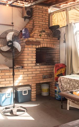 Casa à venda com 234m², 3 quartos e sem vagaPiso superior - Salão/Churrasqueira