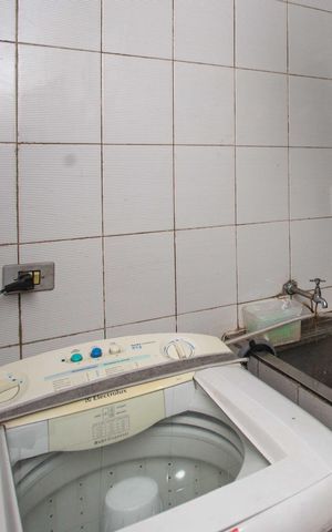 Casa à venda com 210m², 4 quartos e 2 vagasÁrea de Serviço