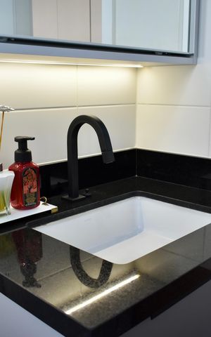 Apartamento à venda com 64m², 1 quarto e 1 vaga Apartamento à venda com 64m², 1 quarto e 1 vagaBanheiro da Suíte