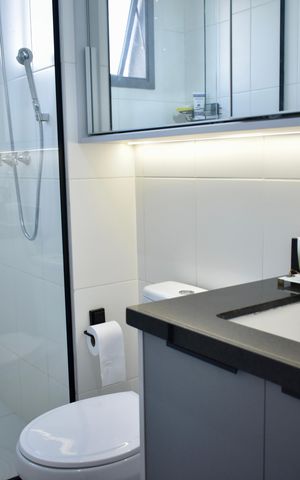 Apartamento à venda com 64m², 1 quarto e 1 vaga Apartamento à venda com 64m², 1 quarto e 1 vagaBanheiro da Suíte