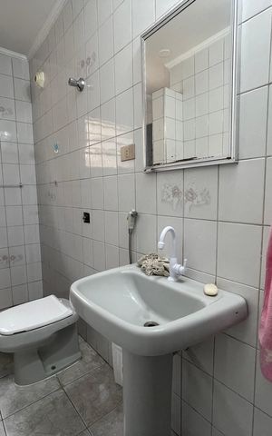 Casa para alugar com 64m², 2 quartos e sem vaga Casa para alugar com 64m², 2 quartos e sem vagaBanheiro