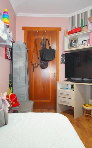 Apartamento à venda com 99m², 3 quartos e 2 vagasQuarto 3