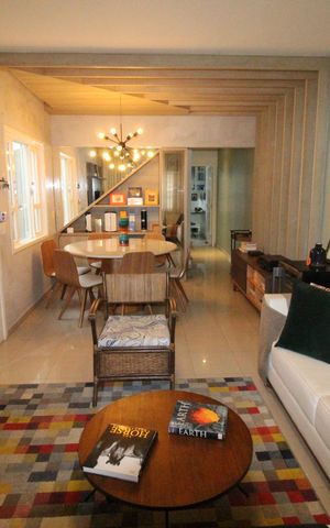 Casa para alugar com 130m², 3 quartos e 2 vagasSala