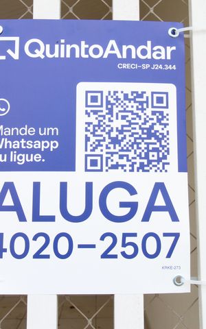 Casa para alugar com 130m², 3 quartos e 2 vagasPlaquinha Q.A
