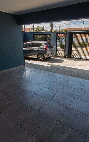 Casa à venda com 240m², 3 quartos e 4 vagas Casa à venda com 240m², 3 quartos e 4 vagasÁrea comum