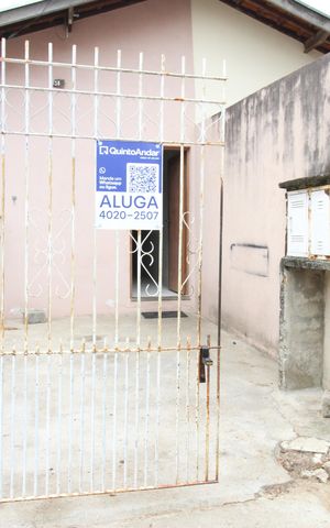 Casa para alugar com 70m², 2 quartos e 1 vagaFachada