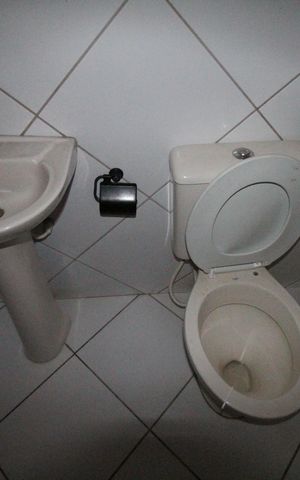 Casa para alugar com 70m², 2 quartos e 1 vagaBanheiro