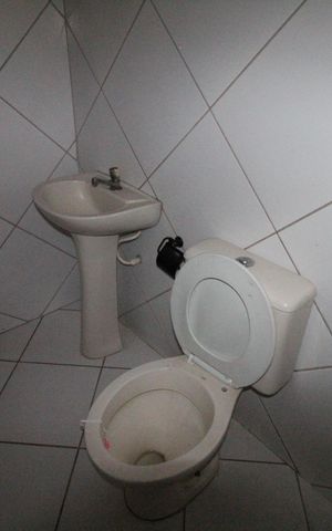 Casa para alugar com 70m², 2 quartos e 1 vagaBanheiro