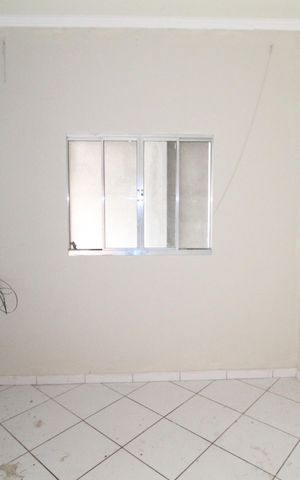Casa para alugar com 70m², 2 quartos e 1 vagaSala