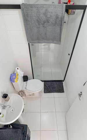 Apartamento à venda com 35m², 2 quartos e sem vaga Apartamento à venda com 35m², 2 quartos e sem vagaBanheiro