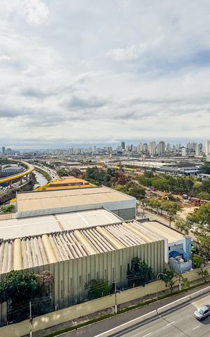 Apartamento à venda com 35m², 2 quartos e sem vaga Apartamento à venda com 35m², 2 quartos e sem vagaVista da Sala