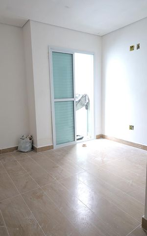 Casa de condomínio à venda com 117m², 2 quartos e 2 vagas Casa de condomínio à venda com 117m², 2 quartos e 2 vagasSuíte 2