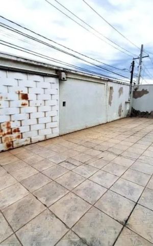 Casa para alugar com 174m², 2 quartos e 2 vagas