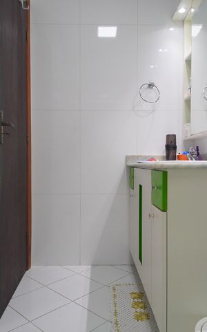 Casa à venda com 124m², 2 quartos e 2 vagasBanheiro