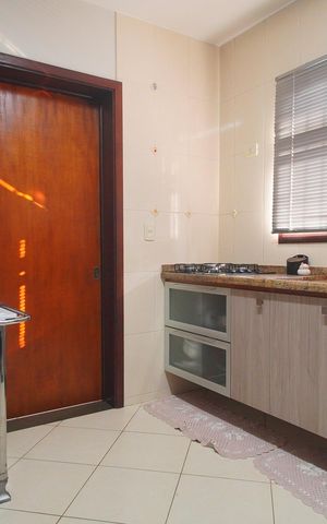 Casa à venda com 124m², 2 quartos e 2 vagasCozinha