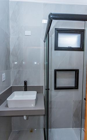 Casa à venda com 299m², 3 quartos e 2 vagas Casa à venda com 299m², 3 quartos e 2 vagasBanheiro Suíte 3