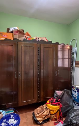 Casa à venda com 250m², 4 quartos e 5 vagas Casa à venda com 250m², 4 quartos e 5 vagasQuarto de Serviço