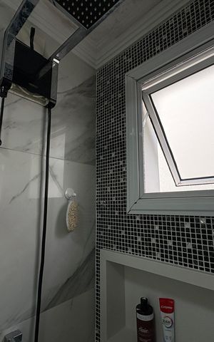 Apartamento à venda com 63m², 2 quartos e 2 vagas Apartamento à venda com 63m², 2 quartos e 2 vagasBanheiro da suíte
