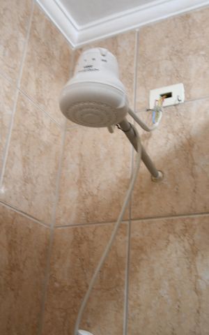 Casa à venda com 230m², 4 quartos e 5 vagasBanheiro Suíte 1