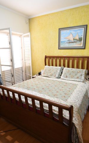Casa à venda com 230m², 4 quartos e 5 vagasSuíte 3