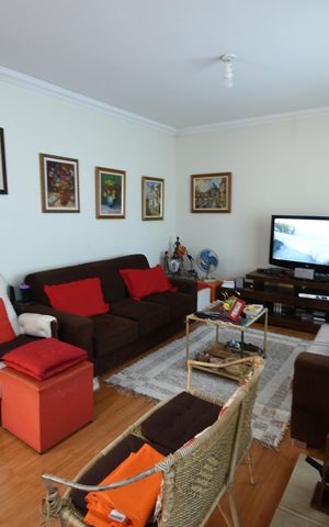 Casa à venda com 230m², 4 quartos e 5 vagasSala