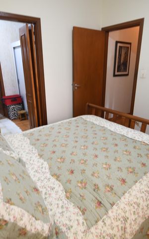 Casa à venda com 230m², 4 quartos e 5 vagasSuíte 3