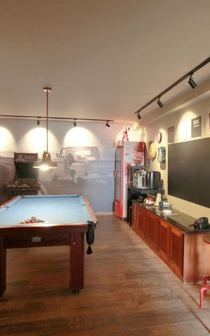 Casa à venda com 445m², 3 quartos e 3 vagasSala de Jogos