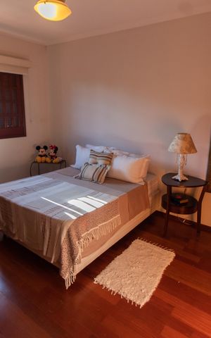 Casa à venda com 284m², 3 quartos e 4 vagas Casa à venda com 284m², 3 quartos e 4 vagasQuarto