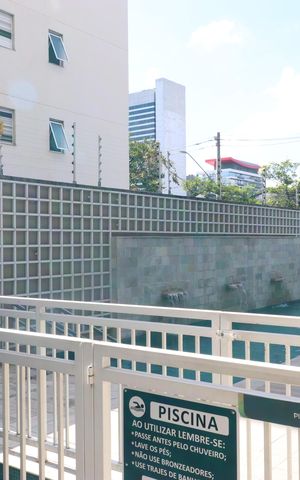 Apartamento à venda com 35m², 2 quartos e sem vagaÁrea comum - Piscina