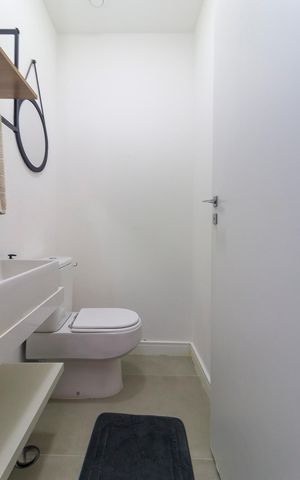 Apartamento à venda com 105m², 3 quartos e 2 vagas Apartamento à venda com 105m², 3 quartos e 2 vagasLavabo