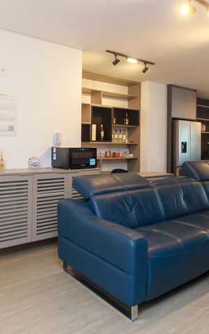 Apartamento à venda com 105m², 3 quartos e 2 vagas Apartamento à venda com 105m², 3 quartos e 2 vagasSala