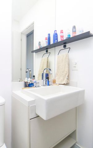 Apartamento à venda com 105m², 3 quartos e 2 vagas Apartamento à venda com 105m², 3 quartos e 2 vagasSuíte 2 - Banheiro