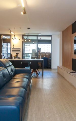 Apartamento à venda com 105m², 3 quartos e 2 vagas Apartamento à venda com 105m², 3 quartos e 2 vagasSala