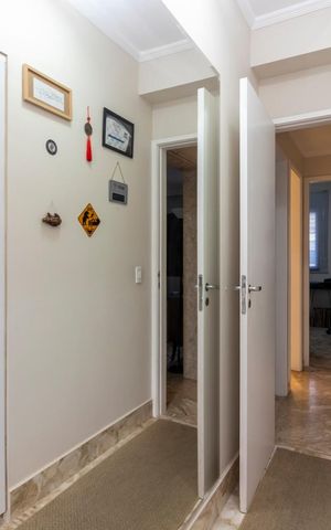 Apartamento à venda com 105m², 3 quartos e 2 vagas Apartamento à venda com 105m², 3 quartos e 2 vagasSuíte