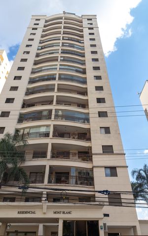 Apartamento à venda com 105m², 3 quartos e 2 vagasFachada do Prédio
