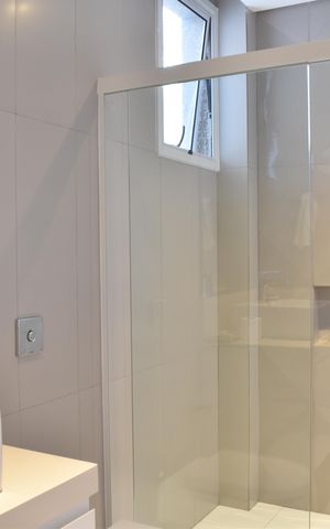 Casa para alugar com 590m², 5 quartos e 6 vagasBanheiro da Suíte 4