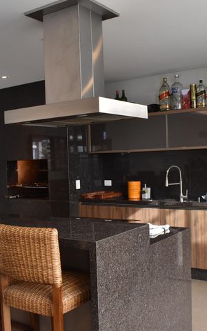Casa para alugar com 590m², 5 quartos e 6 vagasÁrea gourmet