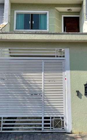 Casa à venda com 233m², 3 quartos e 7 vagasFachada