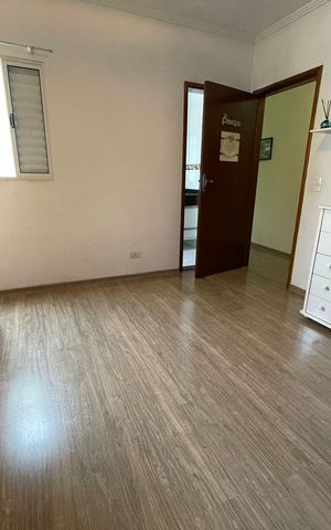 Casa à venda com 233m², 3 quartos e 7 vagasSuíte 2