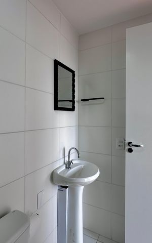 Apartamento para alugar com 37m², 1 quarto e sem vaga Apartamento para alugar com 37m², 1 quarto e sem vagaBanheiro da Suíte